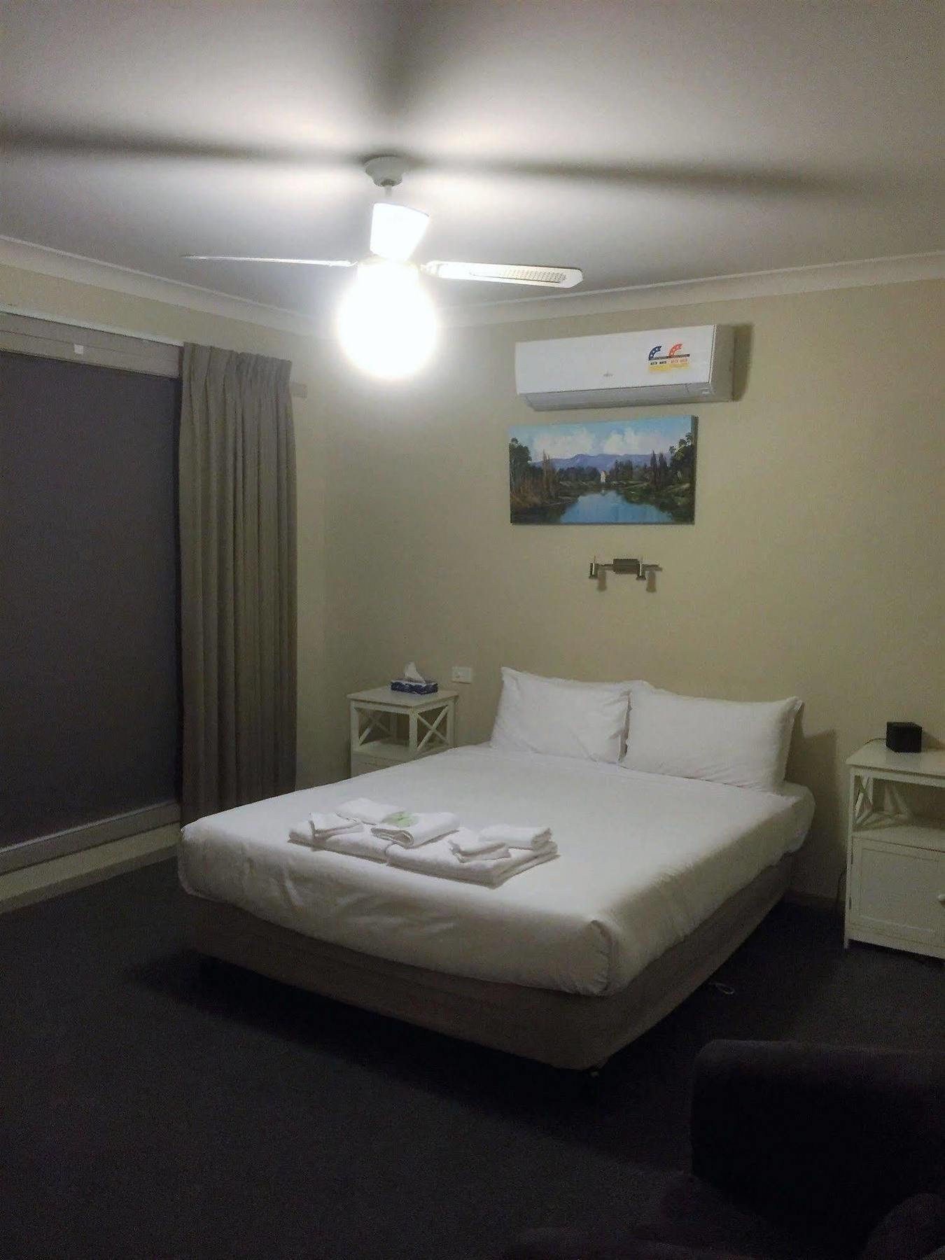Murray Valley Motel Уодонга Экстерьер фото